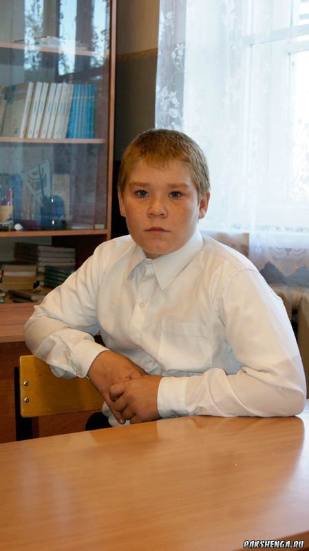 "День знаний" 1 сентября 2012 год. Листов Слава 6 класс